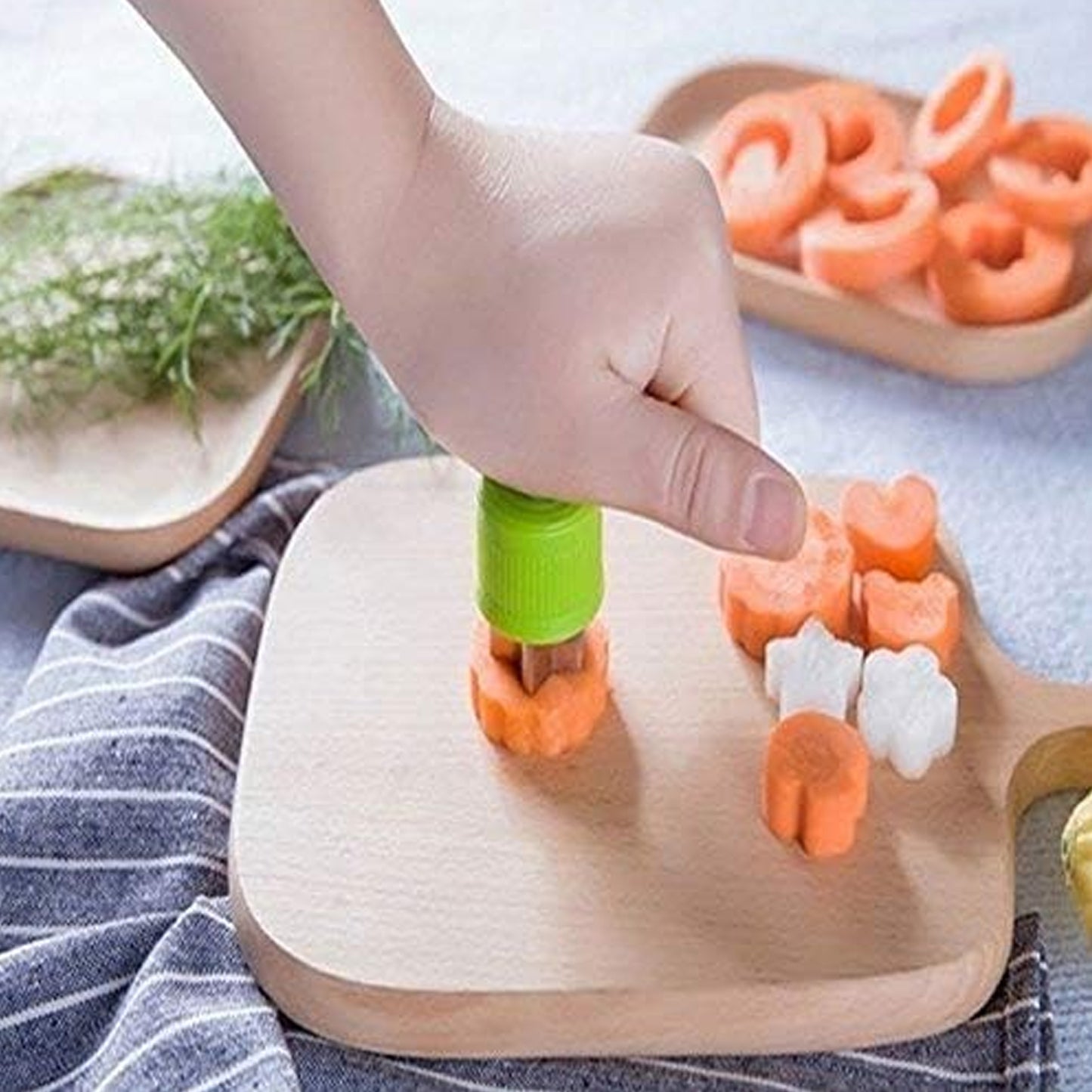 cookie cutter set stainless steel 14 cm x 9 cm x 5 cm pack of 12 for baking