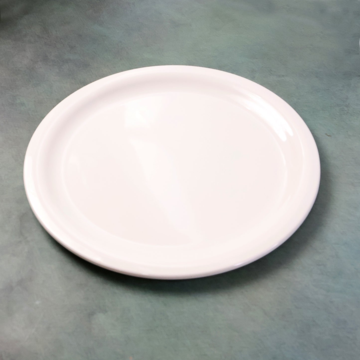 large round serving plate 40 cm