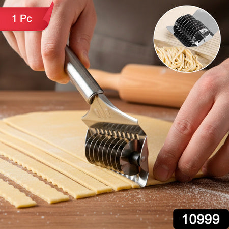 electric hand mixer with stainless steel beaters and dough hooks 28cm