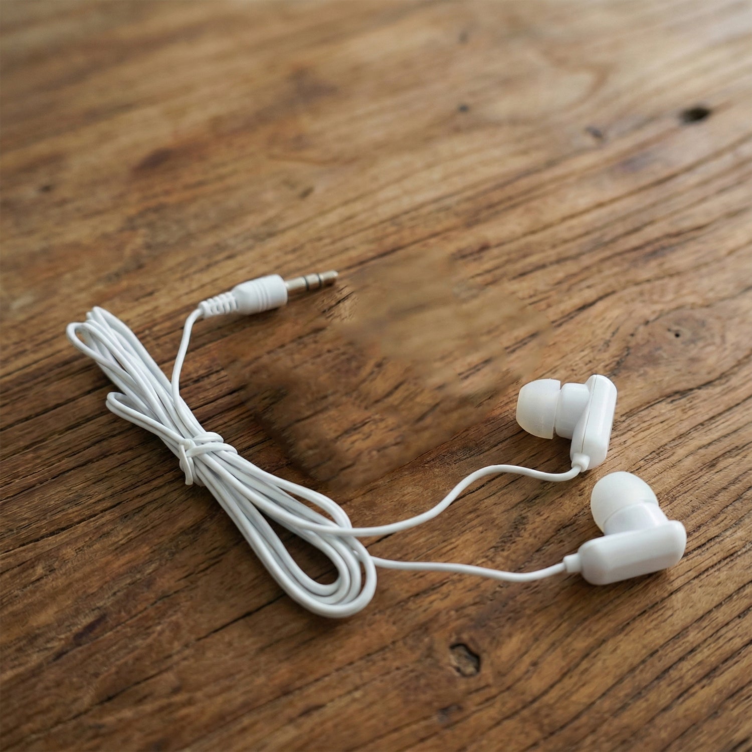 wired in-ear earphones with 3.5mm audio jack pack of 1