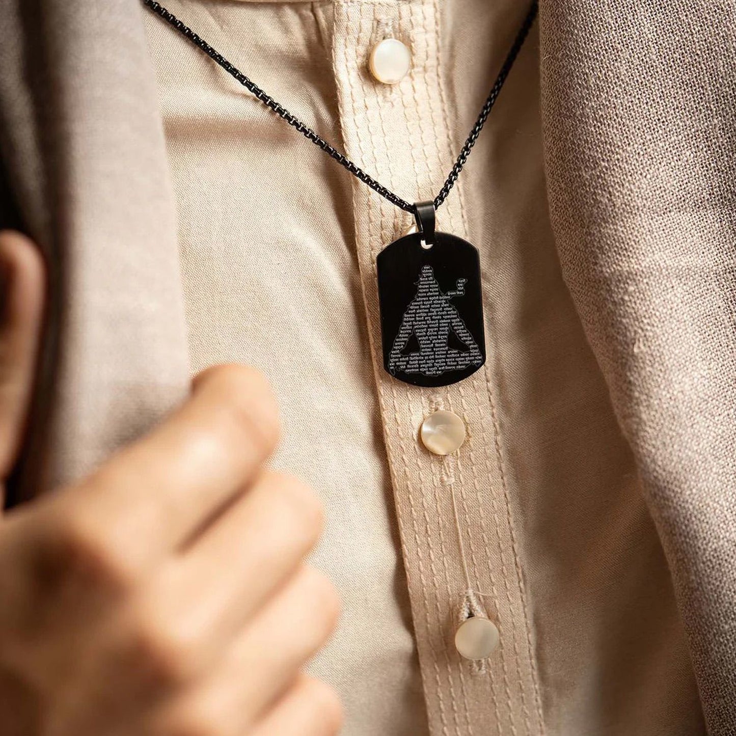 stainless steel spiritual locket with chain 27 cm pack of 1