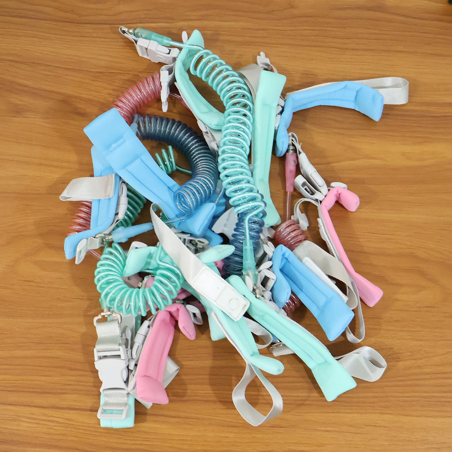 elastic padded wrist cuff baby safety walking leash pack of 1