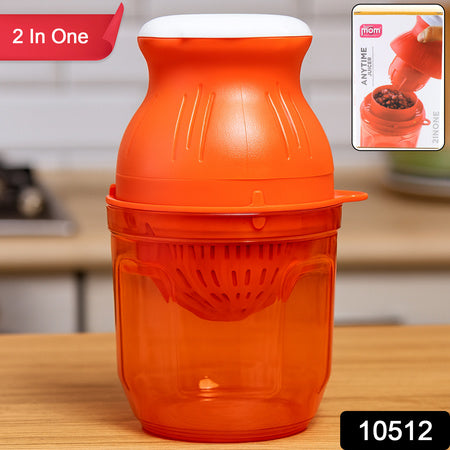 manual juicer with transparent container for fruits and vegetables