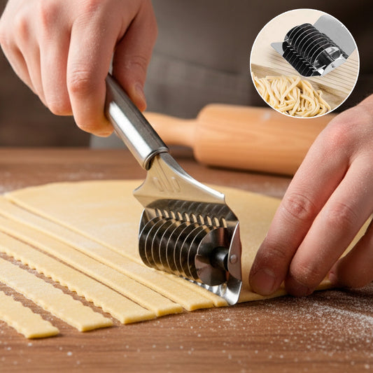 electric hand mixer with stainless steel beaters and dough hooks 28cm