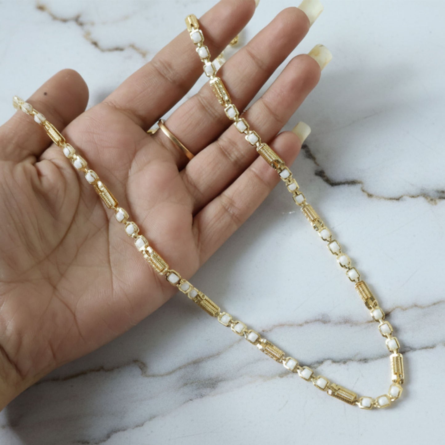 gold-tone metal chain necklace 28 cm pack of 1