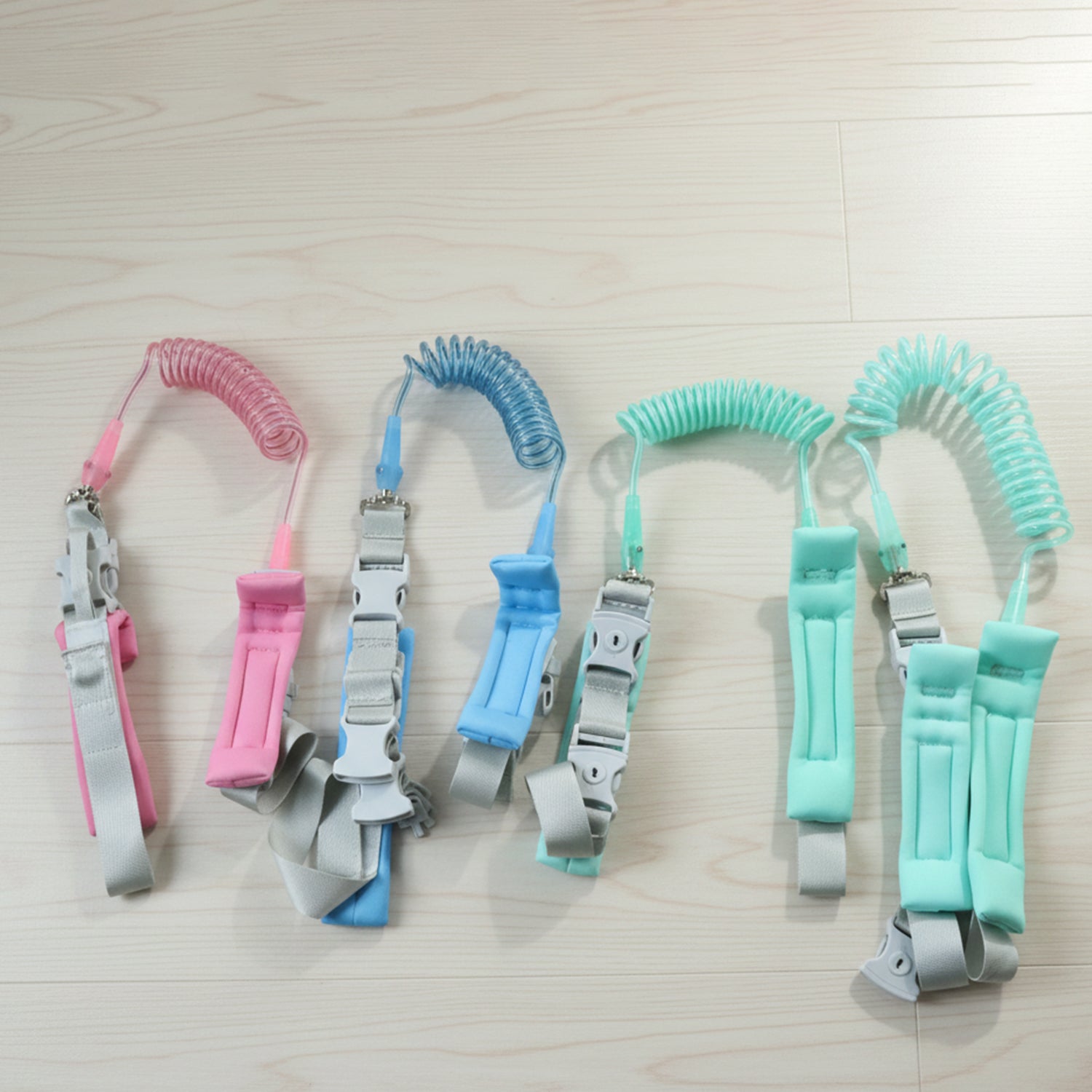 elastic padded wrist cuff baby safety walking leash pack of 1