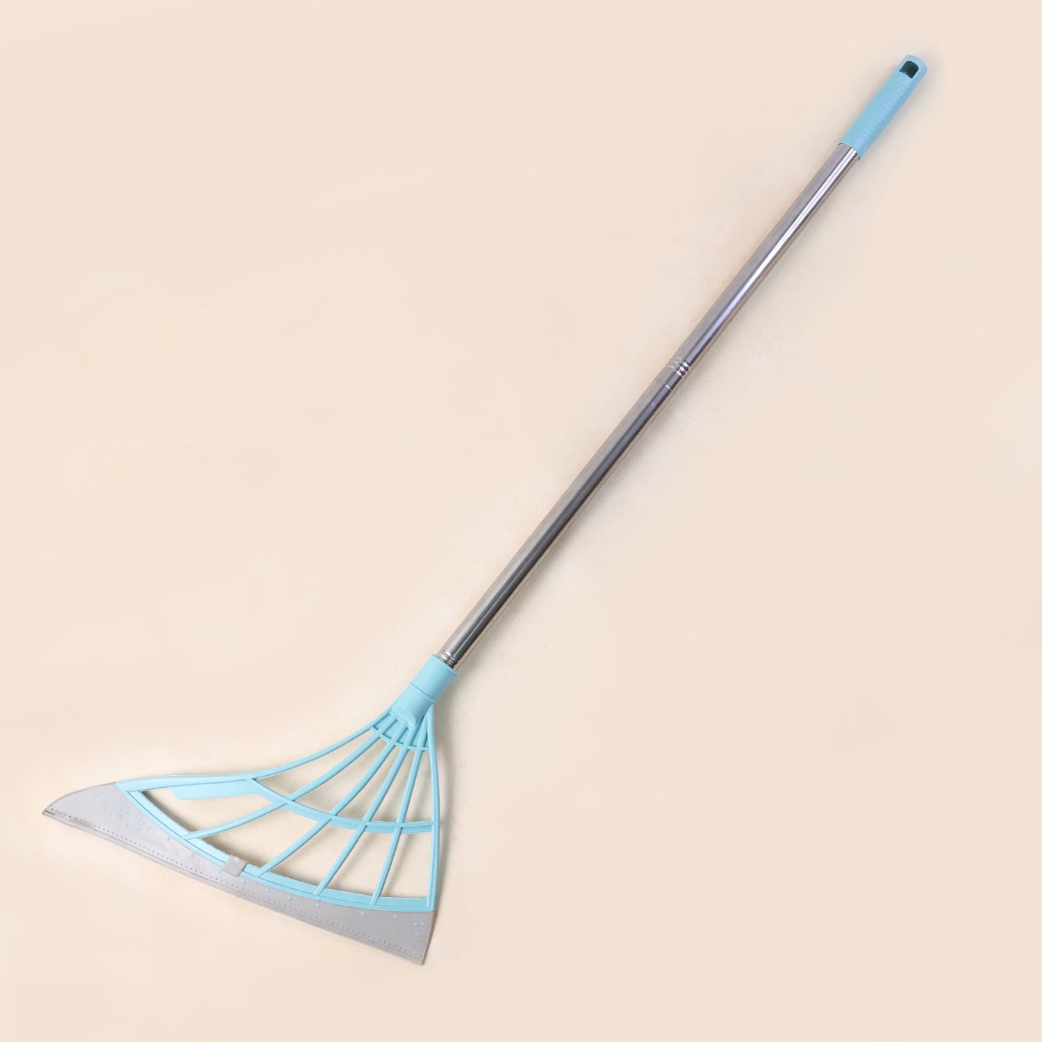 0525 Durable Eco-friendly Broom With Scraper