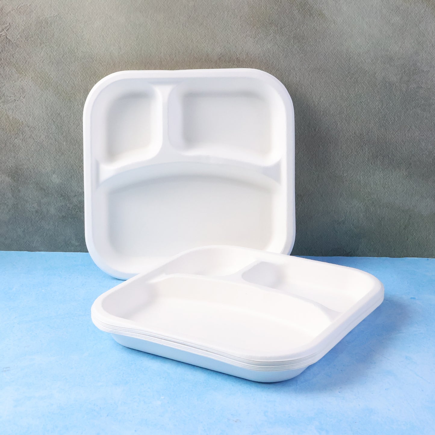 3-compartment bagasse meal plate 22cm compostable