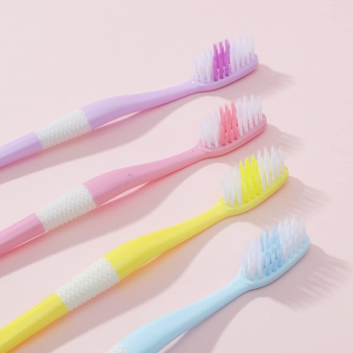 2-in-1 toothbrush 20 cm with tongue scraper soft bristle pack of 8