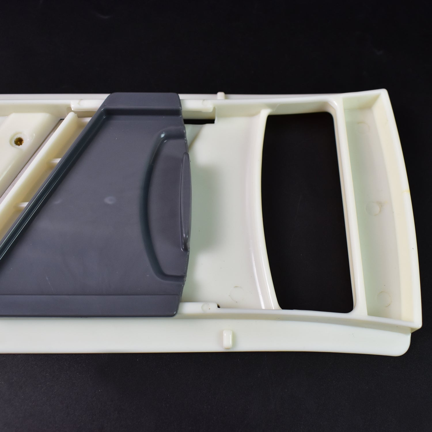 adjustable slicer for cutting fruits and vegetables plastic pack of 1