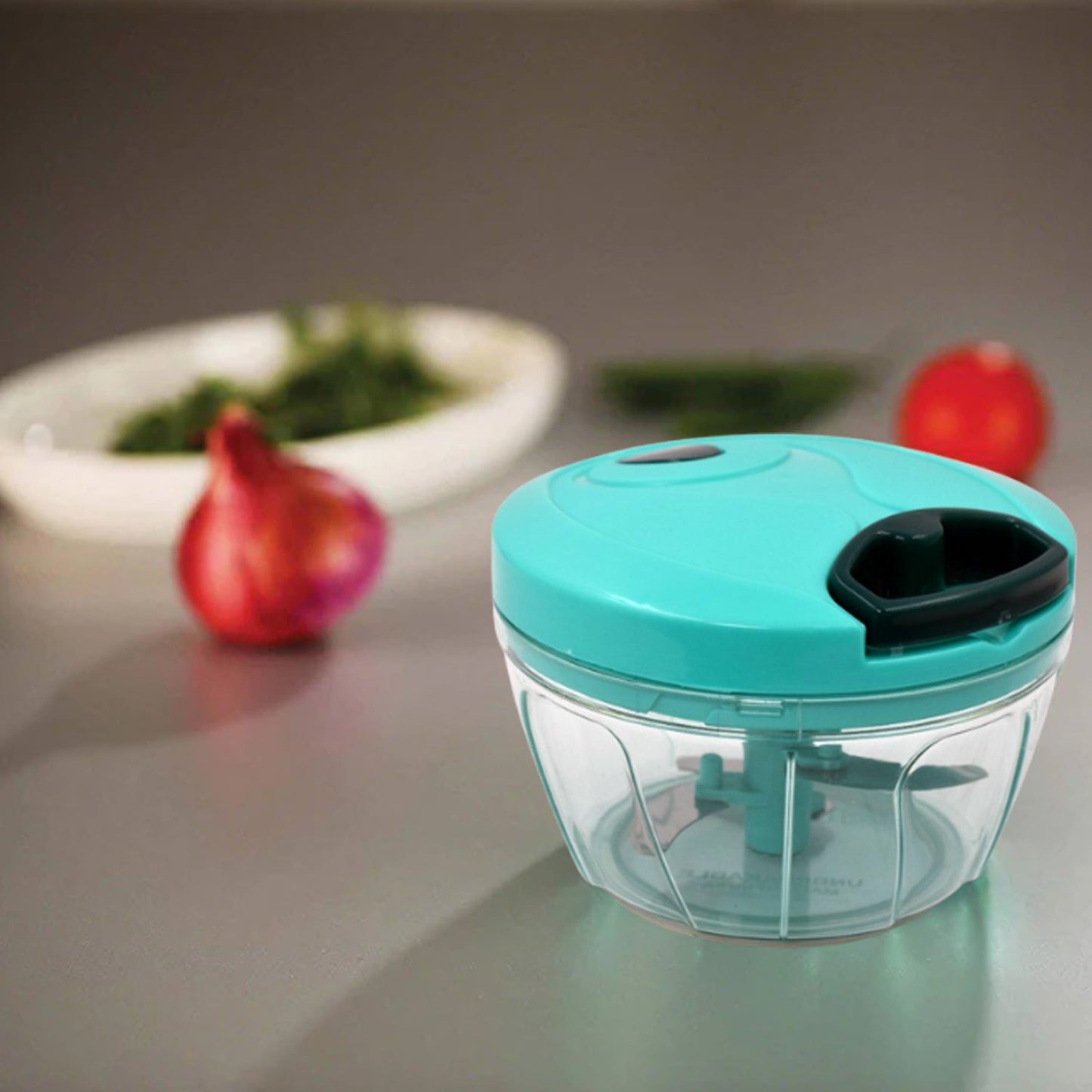 manual vegetable chopper with 550ml capacity plastic kitchen tool