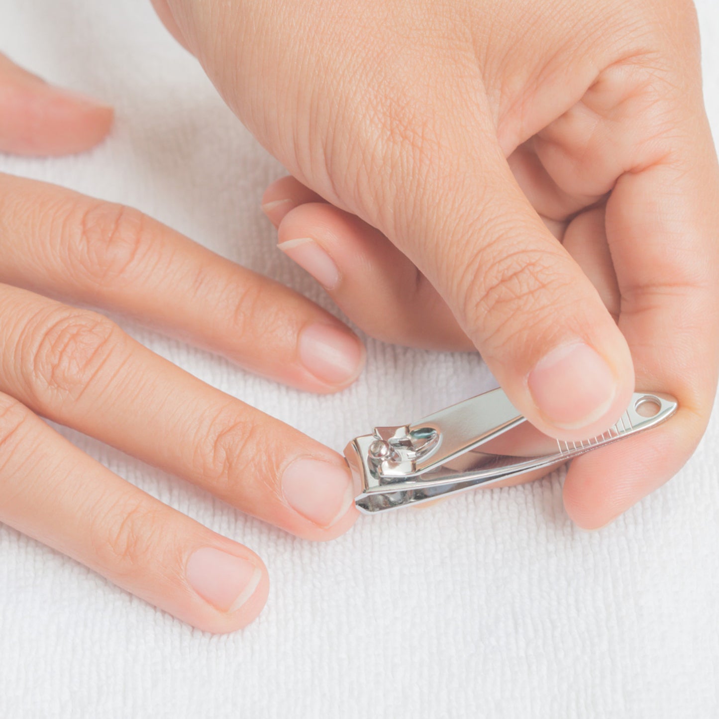 compact multi-tool manicure and pedicure grooming kit 15 cm x 10 cm x 3 cm pack of 1