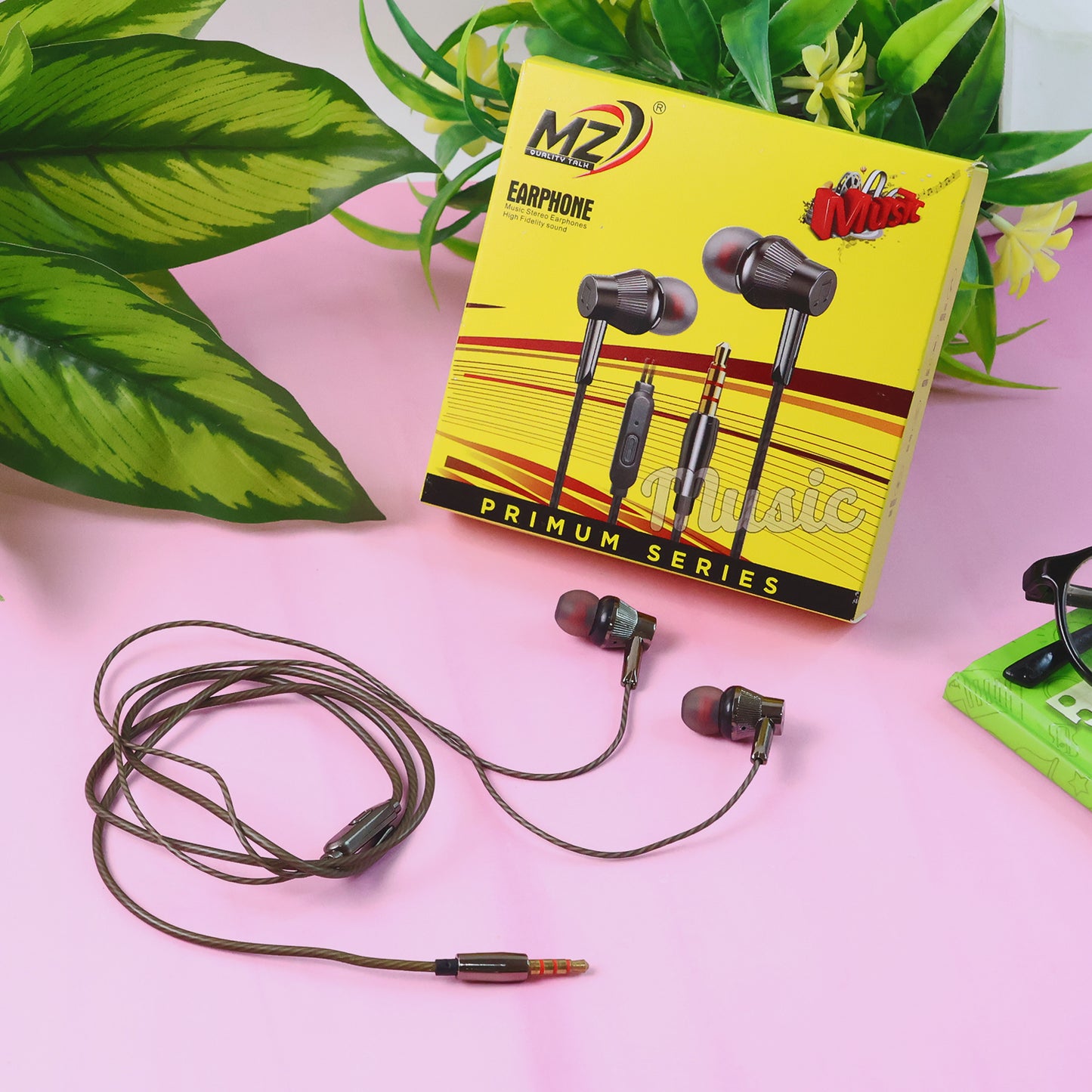 durable wired earphones with mic 3.5mm jack pack of 1