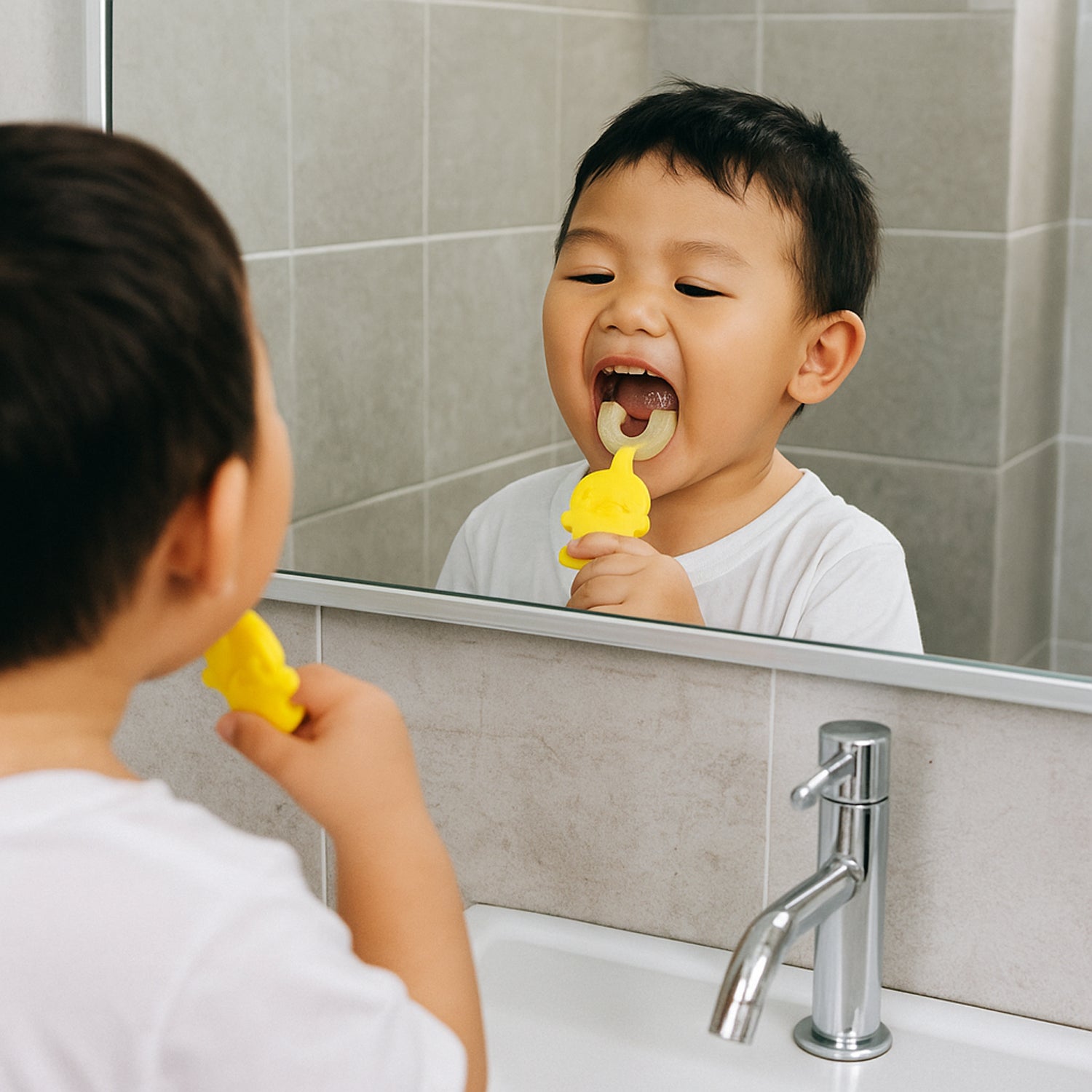 soft silicone u-shape baby toothbrush with duck handle pack of 1