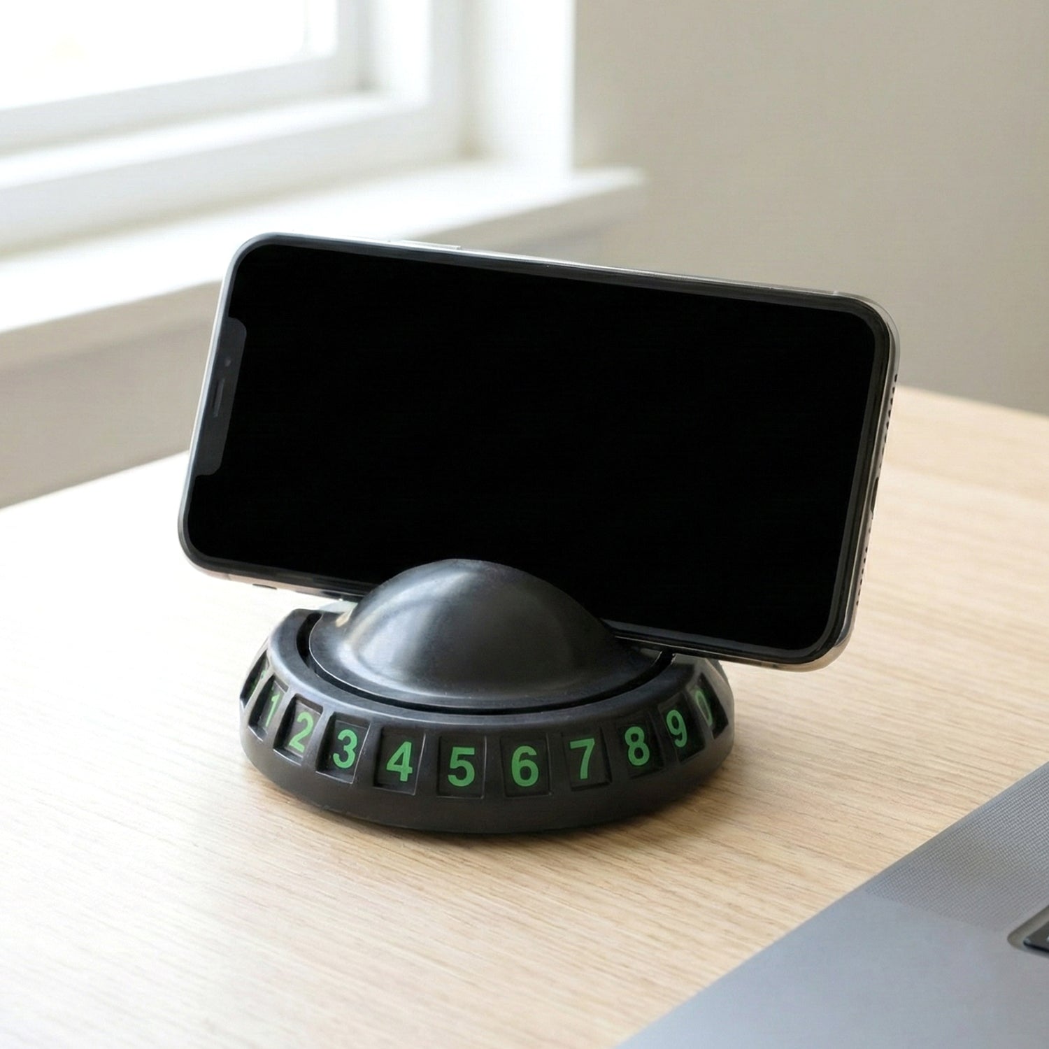 360 Rotating Anti-slip Car Dashboard Mobile Phone Holder (1 Pc)