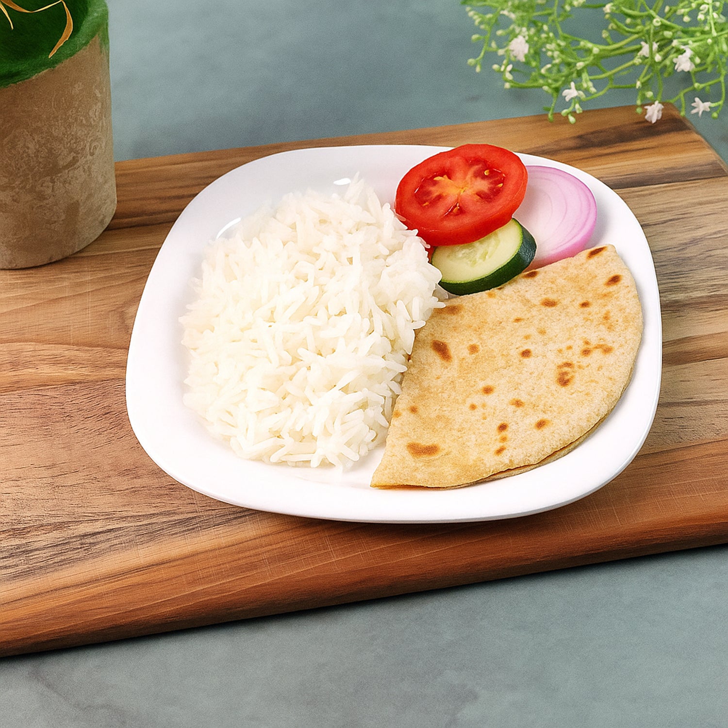 square dinner plate 32 cm plastic pack of 1